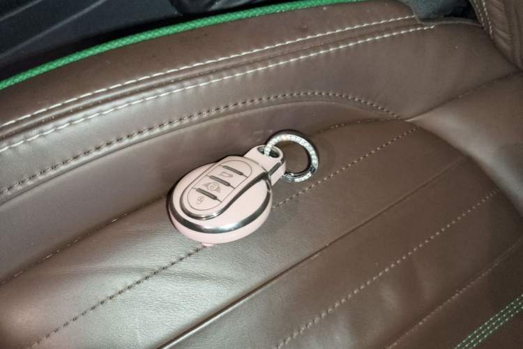 Used MINI 2019 2.0T COOPER S 60th Anniversary Edition Vehicle Key