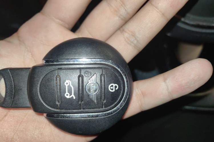 Used MINI 2019 1.5T COOPER Classic Edition Vehicle Key
