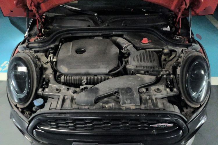 Used MINI 2019 2.0T COOPER S Artist Engine Bay