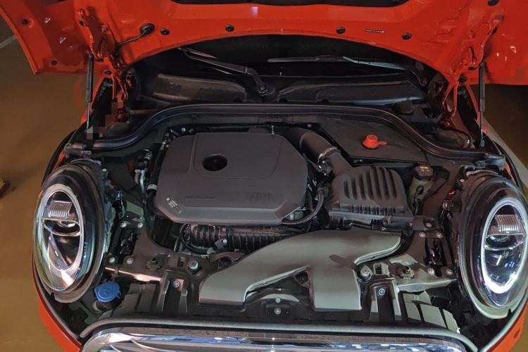Used MINI 2019 1.5T COOPER Artist Engine Bay