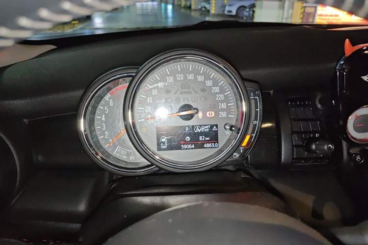 Used MINI 2019 1.5T COOPER Artist Instrument Cluster