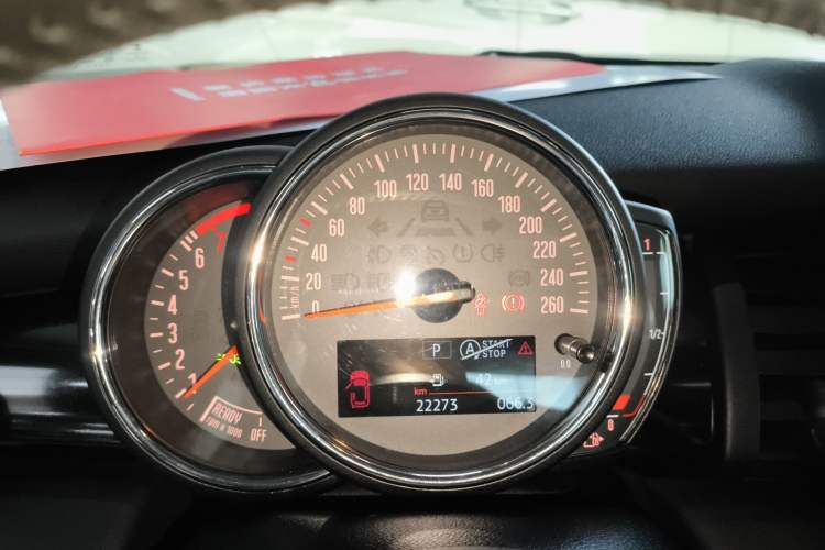 Used MINI 2019 1.5T COOPER Classic Edition Instrument Cluster