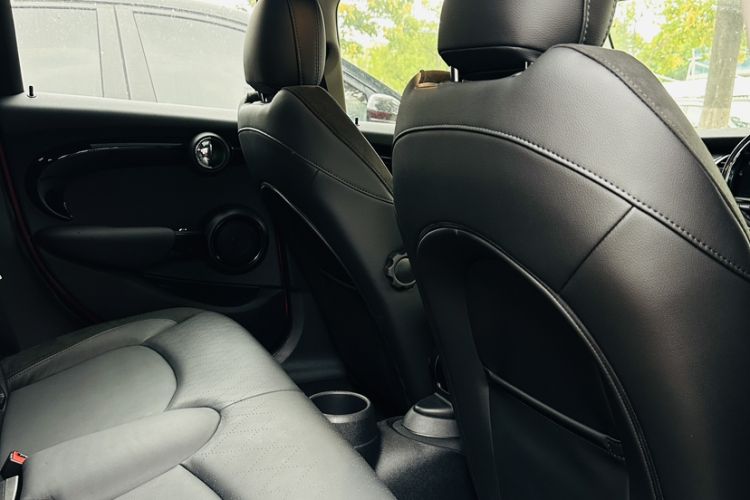 Used MINI 2019 1.5T COOPER Artist Five-Door Edition Interior 3
