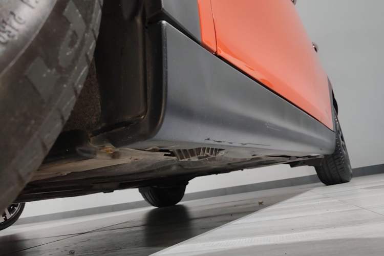 Used MINI 2019 1.5T COOPER Classic Edition Five-Door Version Left Side Sill