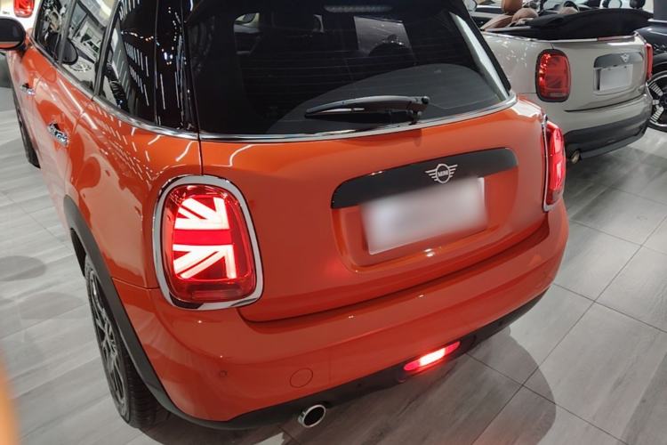 Used MINI 2019 1.5T COOPER Classic Edition Five-Door Version Rear
