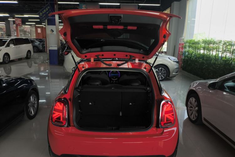 Used MINI 2019 1.5T COOPER Classic Edition Trunk