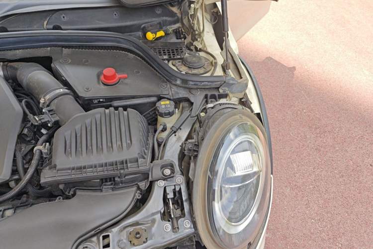 Used MINI 2019 1.5T COOPER Classic Edition Five-Door Version Engine Bay Left