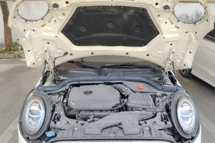 Used MINI 2019 1.5T ONE PLUS Engine Bay