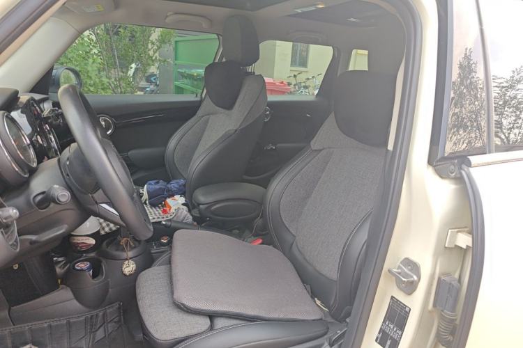 Used MINI 2019 1.5T COOPER Classic Edition Five-Door Version Left Front Seat