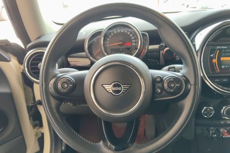 Used MINI 2019 1.5T ONE PLUS Steering Wheel