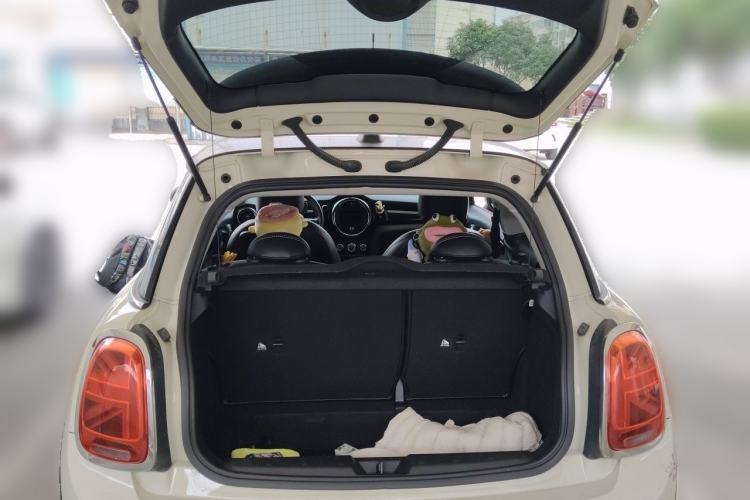 Used MINI 2019 1.5T ONE PLUS Trunk