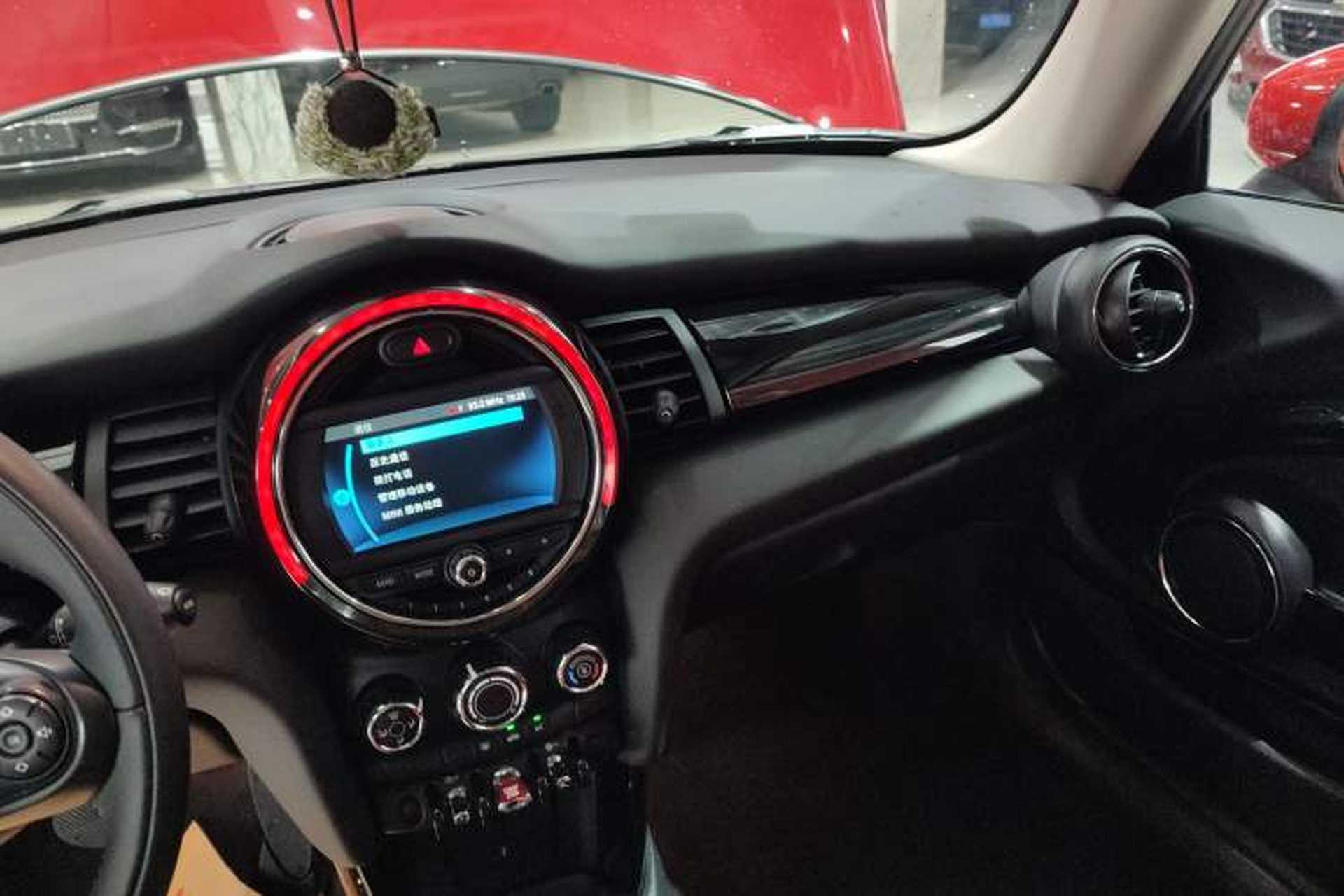 Used MINI 2019 1.5T ONE PLUS Audio And AC Panel