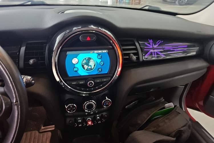 Used MINI 2019 1.5T ONE PLUS Audio And AC Panel