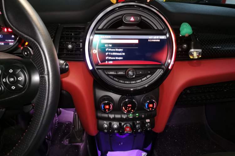 Used MINI 2019 2.0T COOPER S Racing Driver Audio And AC Panel