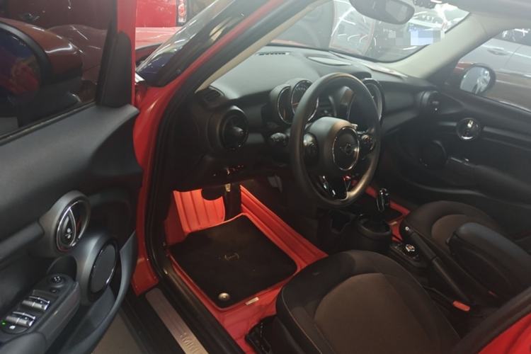 Used MINI 2019 1.5T ONE Five-Door Edition Driver Seat