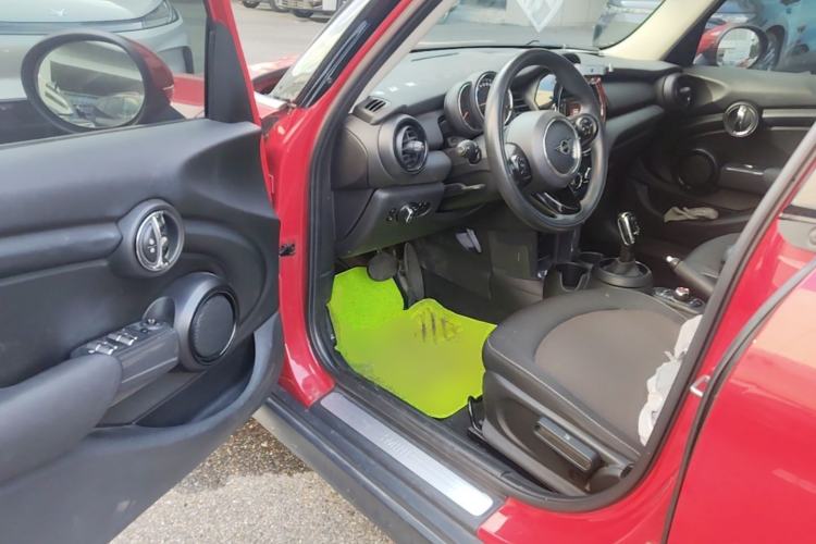Used MINI 2019 1.5T ONE Five-Door Edition Driver Seat