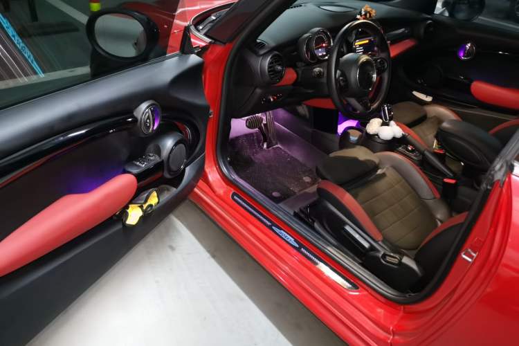 Used MINI 2019 2.0T COOPER S Racing Driver Driver Seat