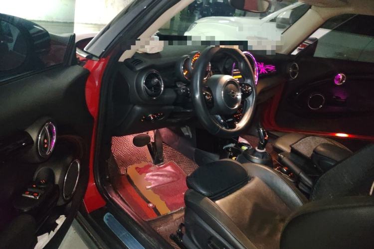 Used MINI 2019 1.5T COOPER Artist Driver Seat