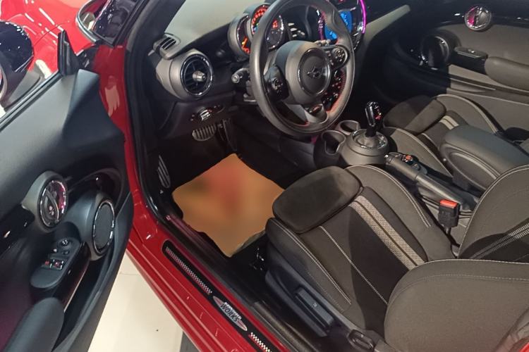 Used MINI 2019 1.5T COOPER Racing Driver Driver Seat