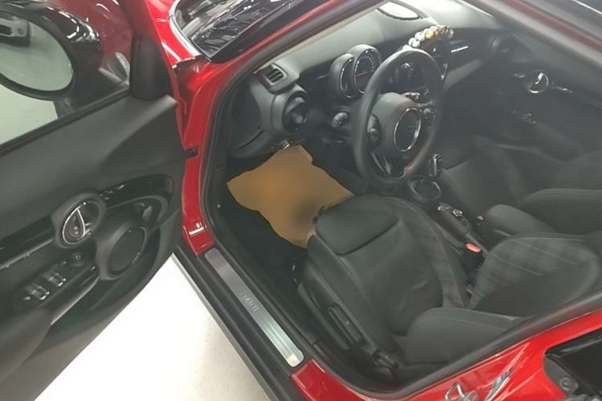 Used MINI 2019 1.5T COOPER Classic Edition Five-Door Version Driver Seat