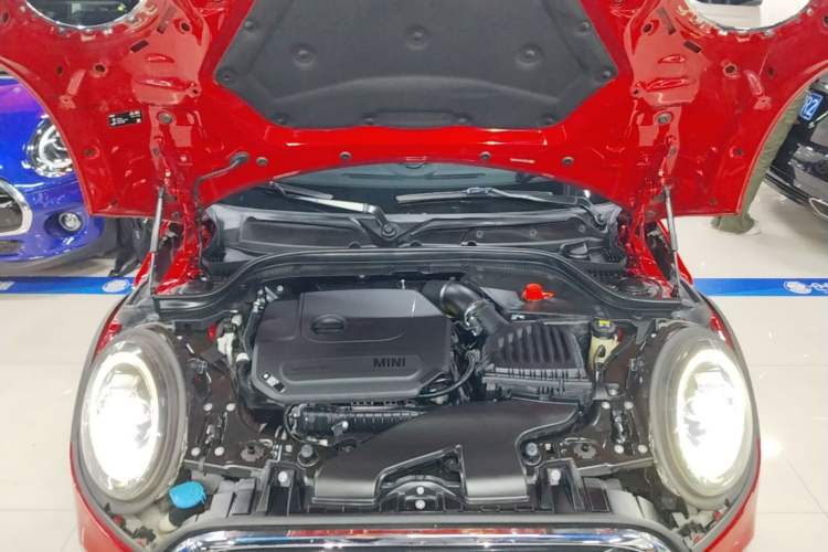Used MINI 2019 1.5T COOPER Artist Engine Bay