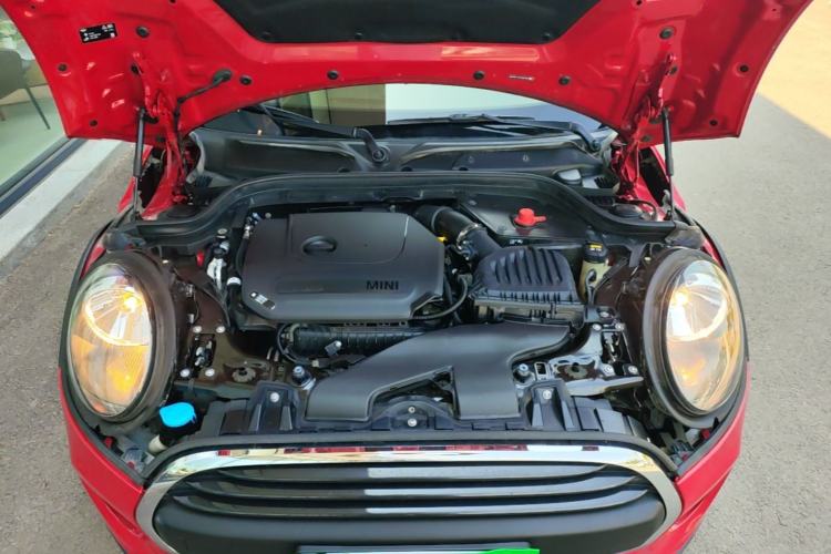 Used MINI 2019 1.5T ONE Engine Bay