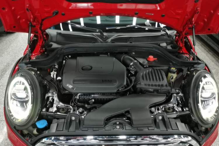 Used MINI 2019 1.5T COOPER Artist Engine Bay