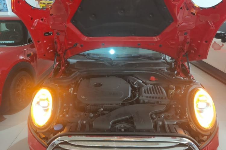 Used MINI 2019 1.5T COOPER Artist Engine Bay