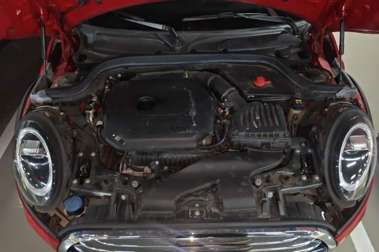 Used MINI 2019 1.5T COOPER Artist Five-Door Edition Engine Bay