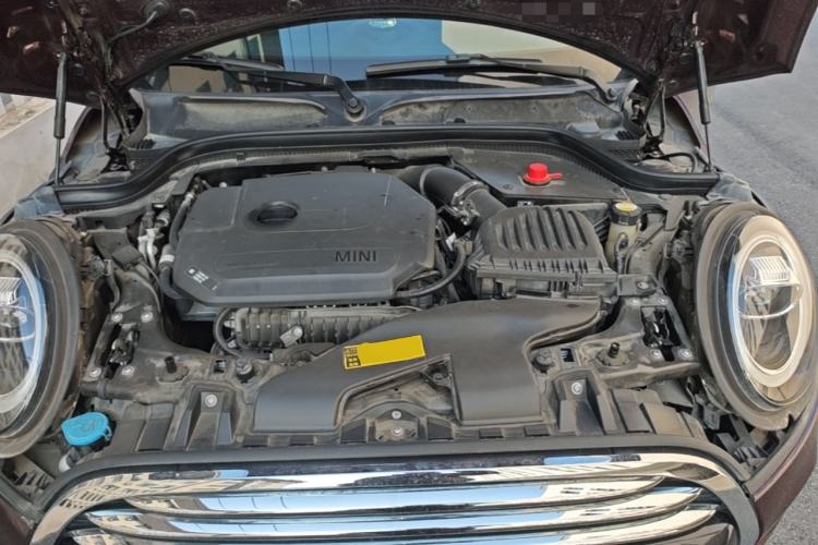 Used MINI 2019 1.5T COOPER Classic Edition Five-Door Version Engine Bay