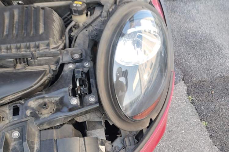 Used MINI 2019 1.5T ONE Five-Door Edition Engine Bay Left