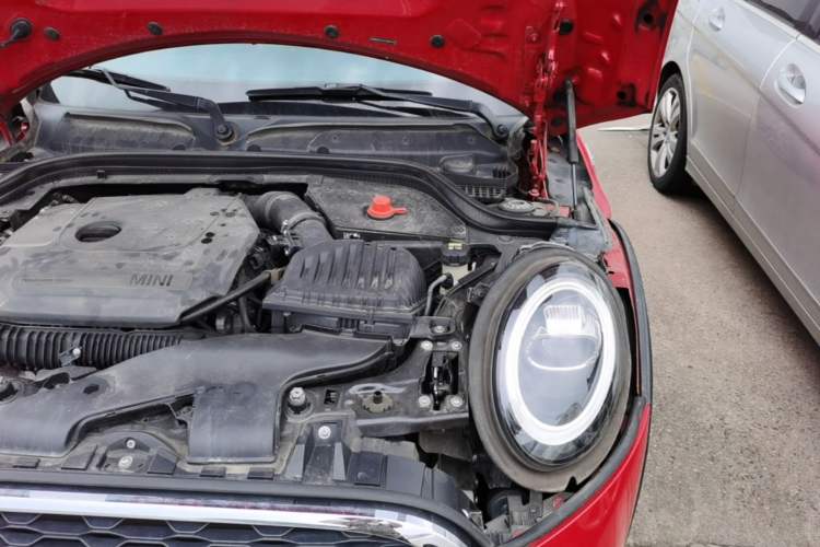 Used MINI 2019 2.0T COOPER S Artist Engine Bay Left
