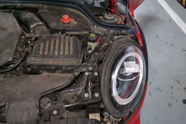 Used MINI 2019 2.0T COOPER S Racing Driver Engine Bay Left