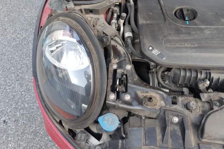 Used MINI 2019 1.5T ONE Five-Door Edition Engine Bay Right