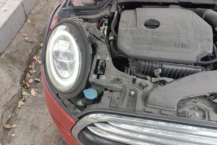 Used MINI 2019 1.5T COOPER CABRIO Temptation Edition Engine Bay Right
