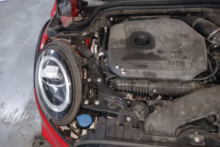 Used MINI 2019 2.0T COOPER S Racing Driver Engine Bay Right