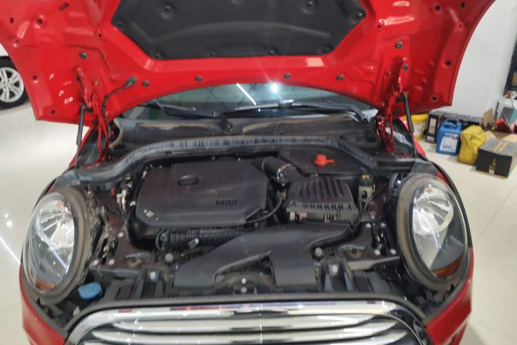 Used MINI 2019 1.5T ONE PLUS Engine Bay