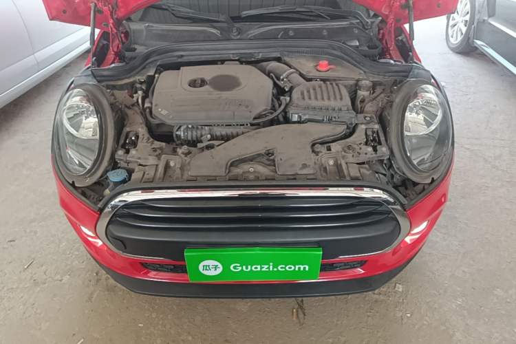 Used MINI 2019 1.5T ONE Engine Bay
