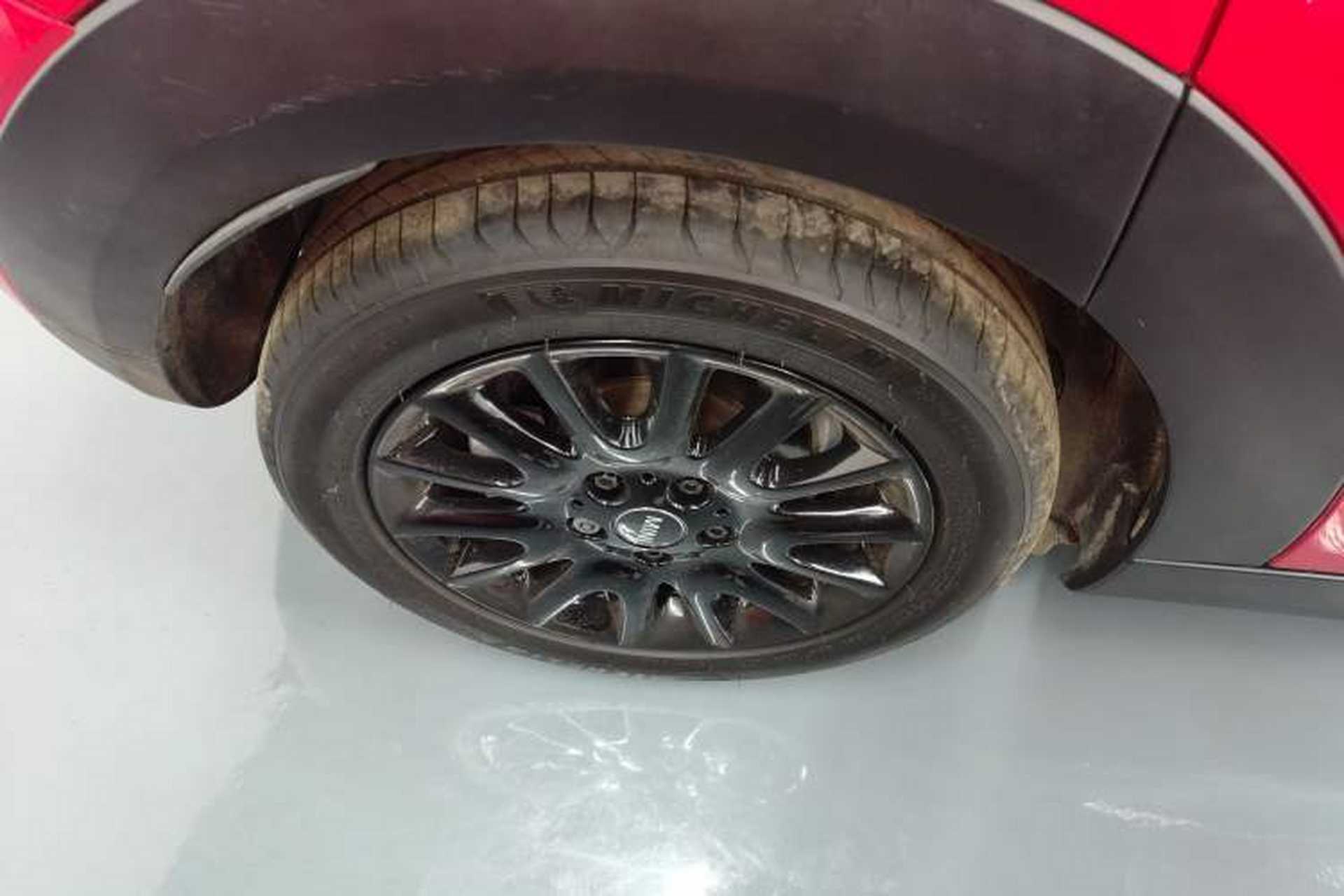 Used MINI 2019 1.5T COOPER Classic Edition Five-Door Version Exterior 2