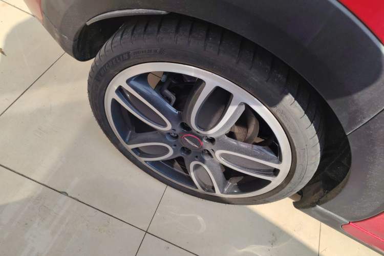 Used MINI 2019 2.0T COOPER S Racing Edition Five-Door Version Exterior 4