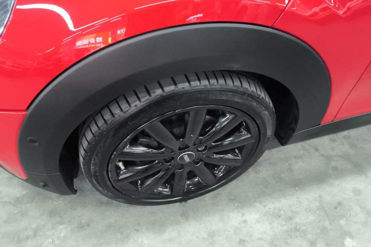 Used MINI 2019 1.5T COOPER Artist Exterior 4
