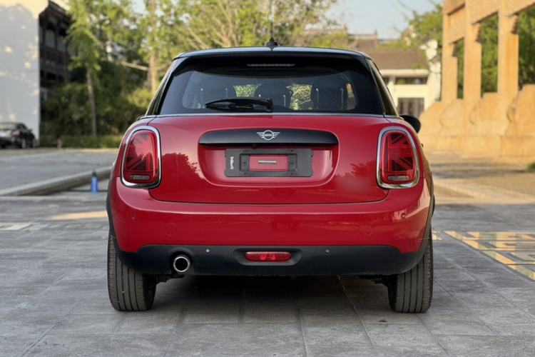 Used MINI 2019 1.5T COOPER Classic Edition Five-Door Version Exterior 6