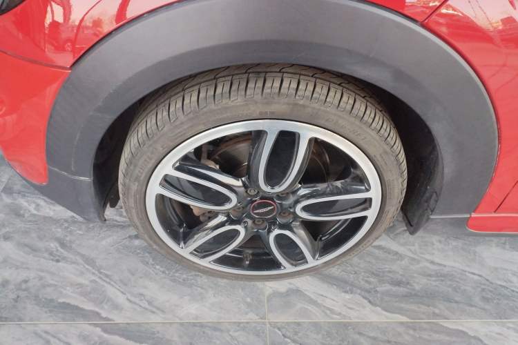 Used MINI 2019 2.0T COOPER S Racing Driver Exterior 7