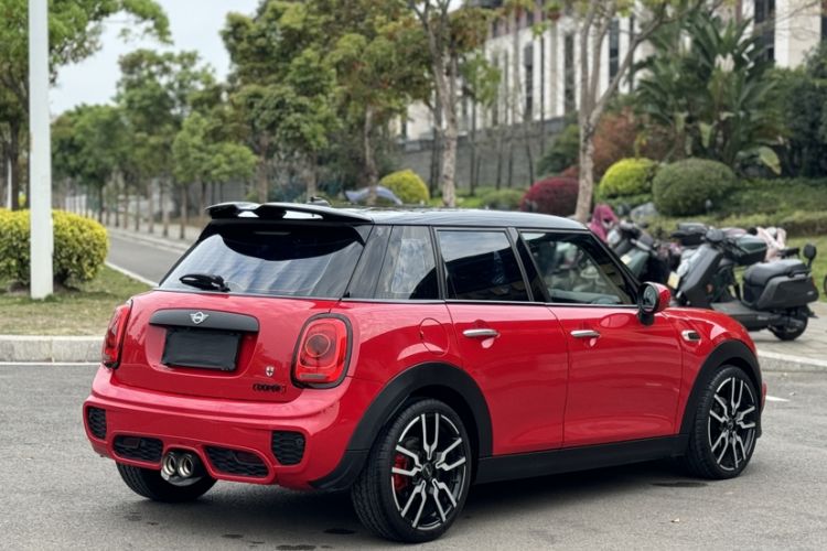 Used MINI 2019 1.5T ONE Five-Door Edition Exterior 9