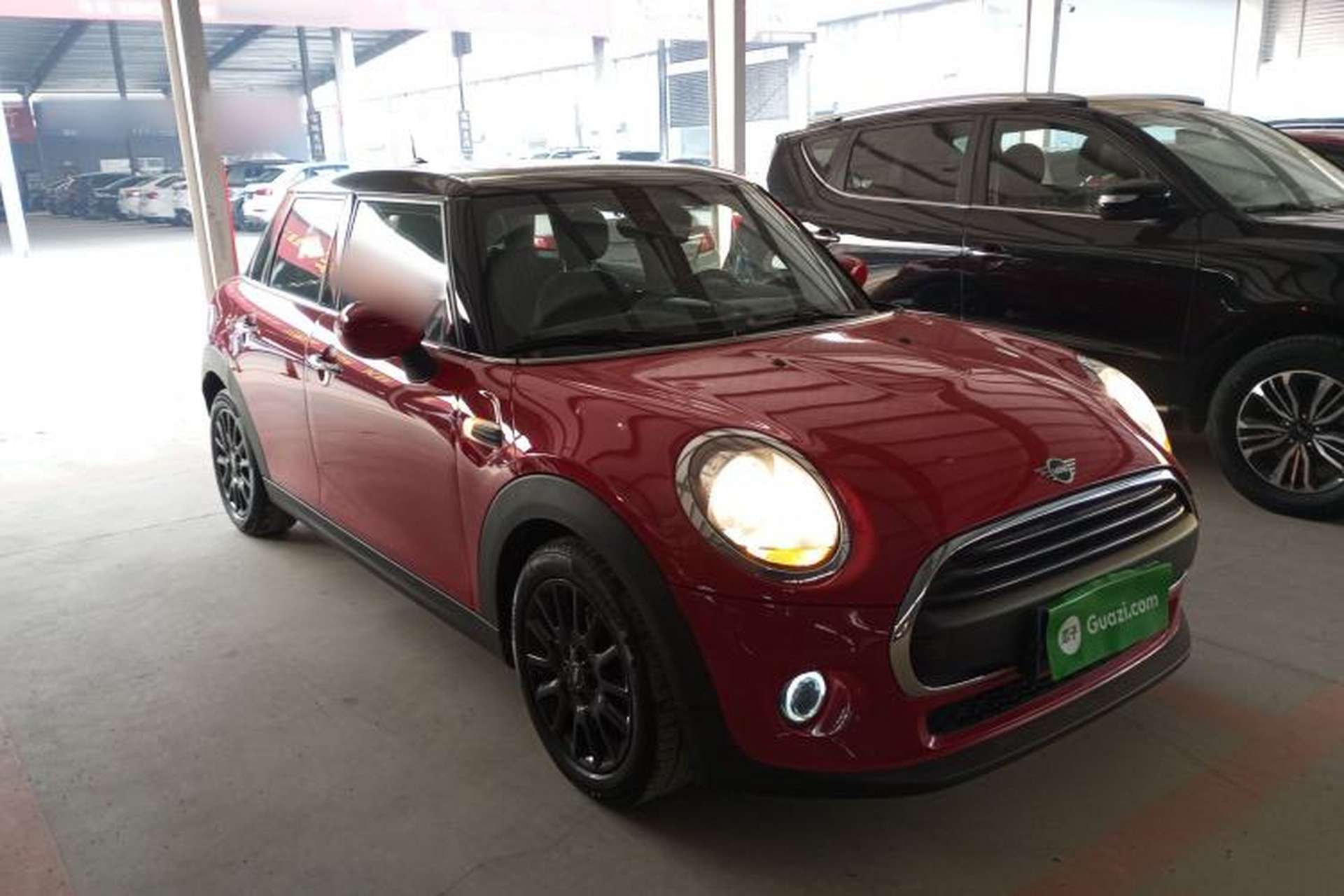 Used MINI 2019 1.5T ONE PLUS Five-Door Edition Front Right 45 Deg
