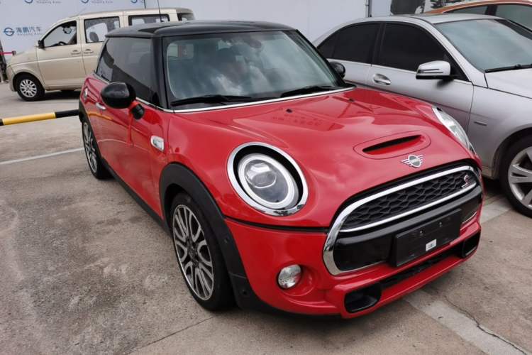 Used MINI 2019 2.0T COOPER S Artist Front Right 45 Deg
