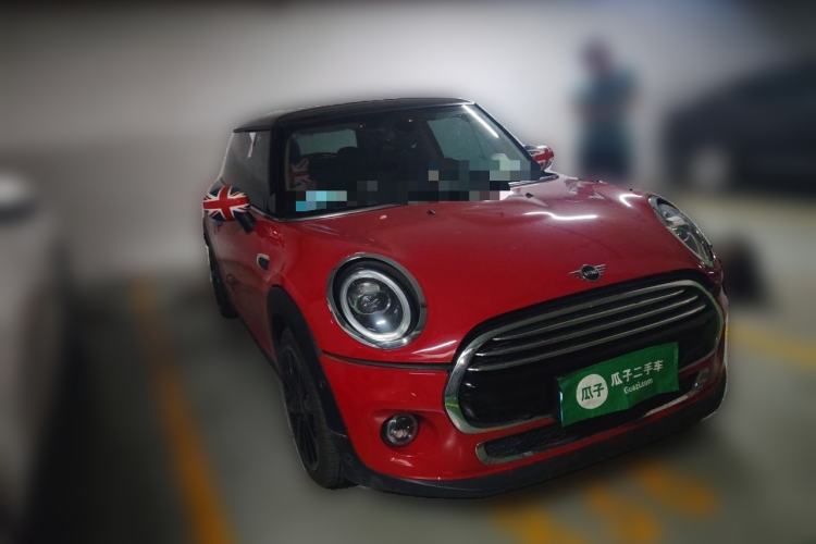 Used MINI 2019 1.5T COOPER Artist Front Right 45 Deg