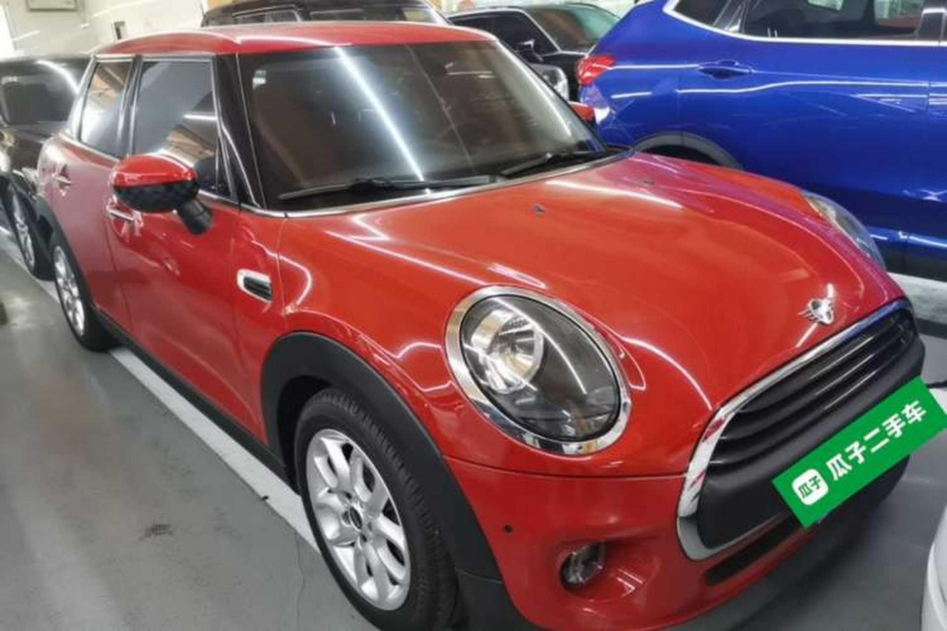 Used MINI 2019 1.5T ONE Five-Door Edition Front Right 45 Deg