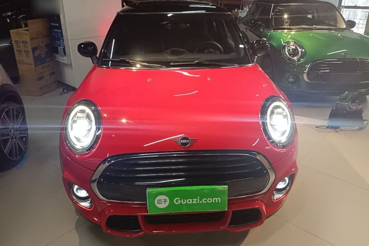 Used MINI 2019 1.5T COOPER Racing Driver Front