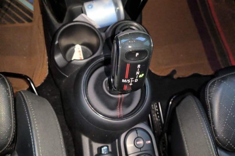 Used MINI  Gear Lever